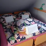 Pokoje Goscinne Surfinia